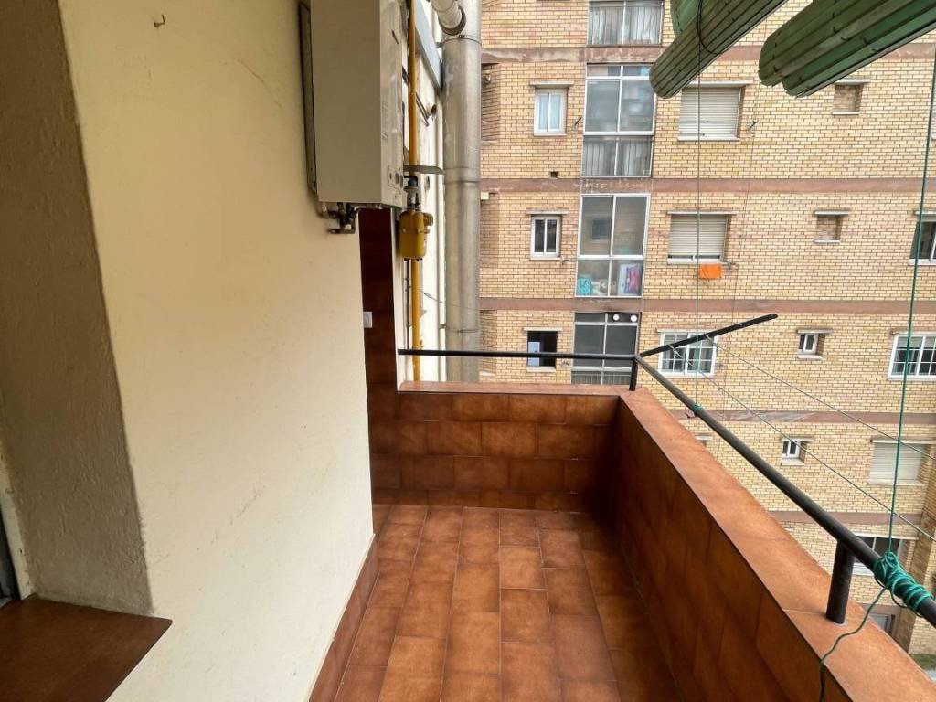Habitación 140 m², Lérida