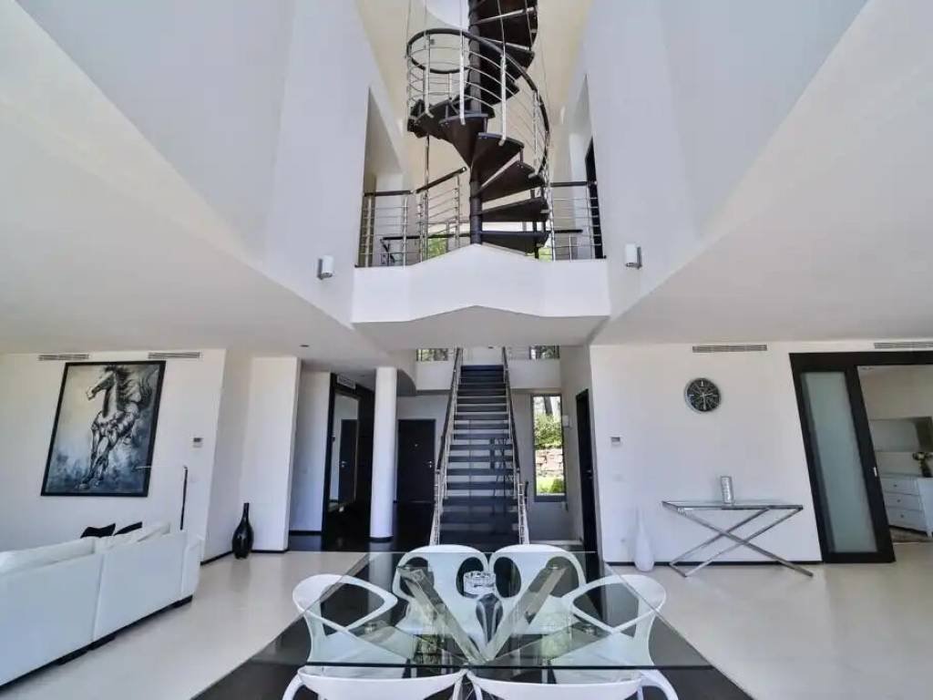 Casa de 856 m² en Marbella