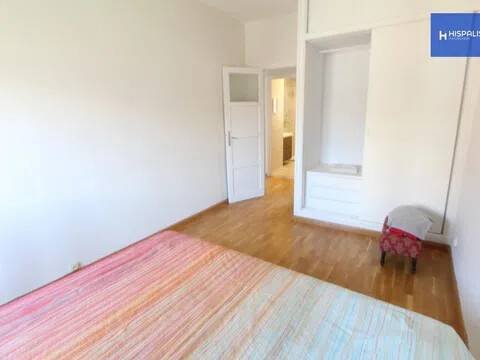 Piso de 100 m² en Sevilla