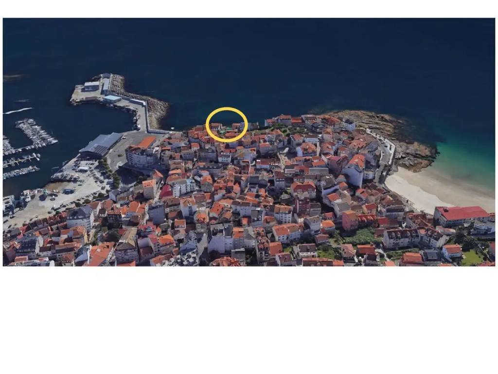 Piso de 100 m² en Sanxenxo