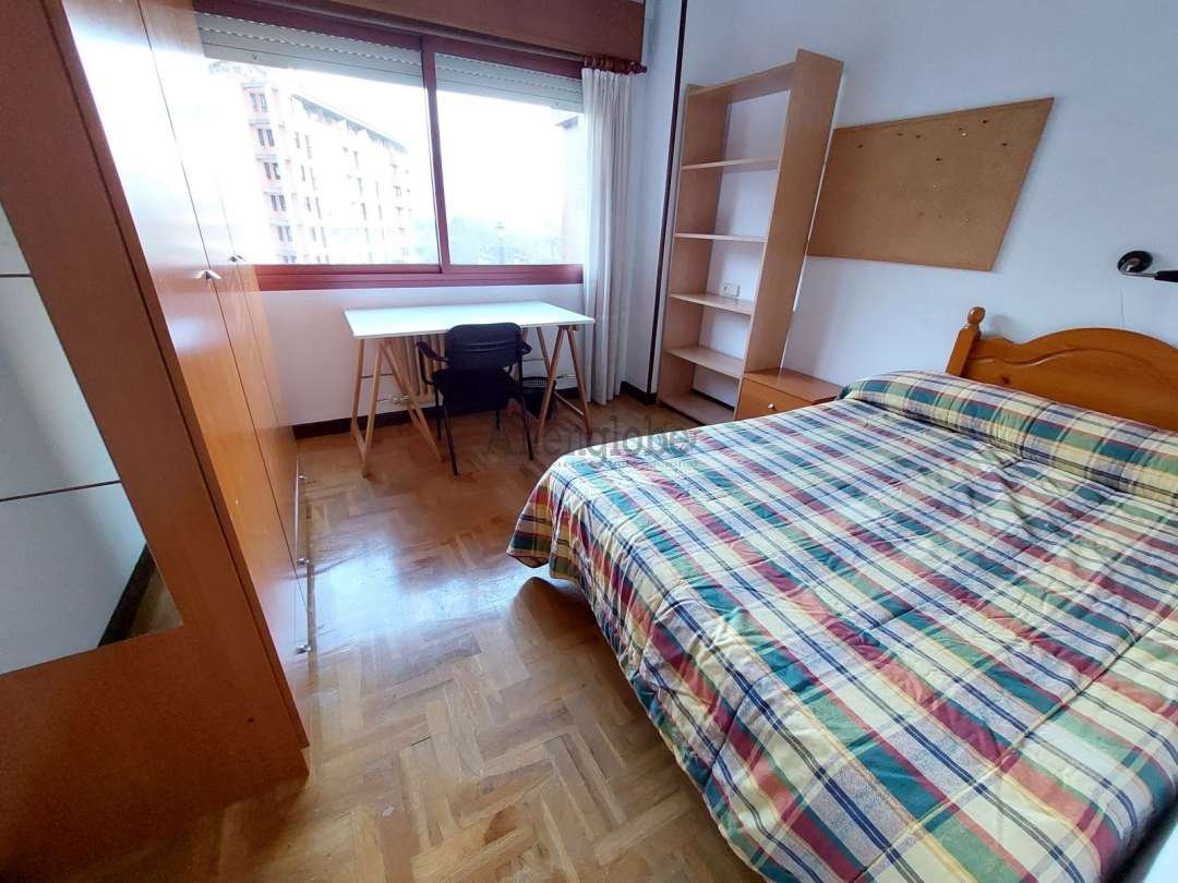 Piso de 120 m² en Oviedo