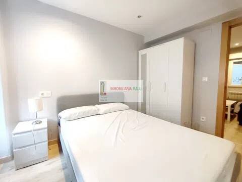 Pis de 80 m² a Oviedo