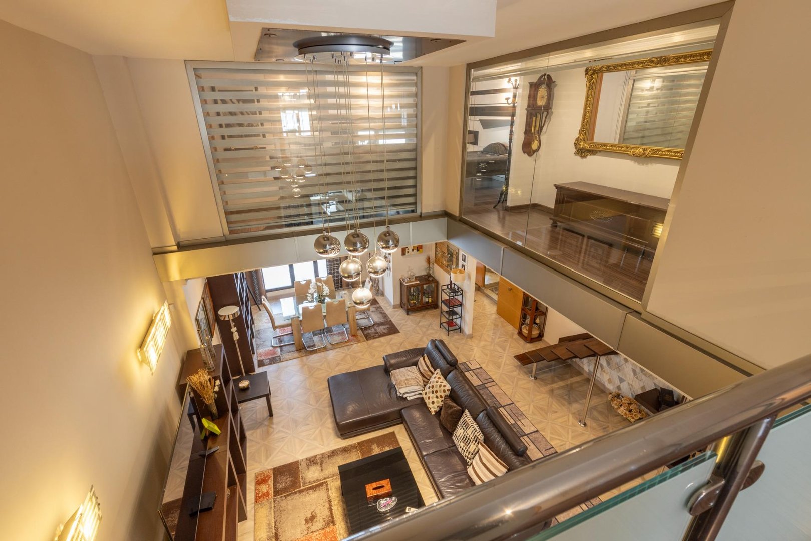 Piso de 250 m² en Granada