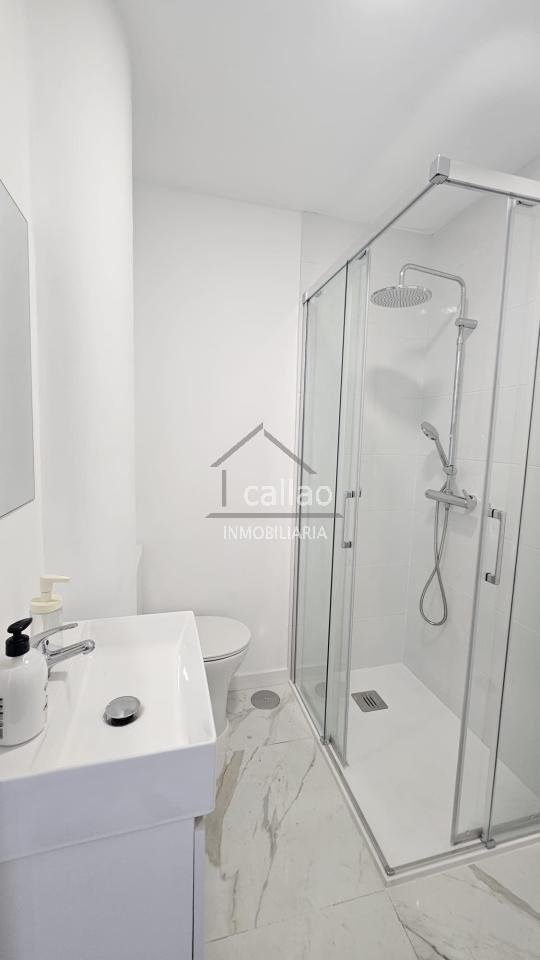 Zimmer 99 m², Ferrol