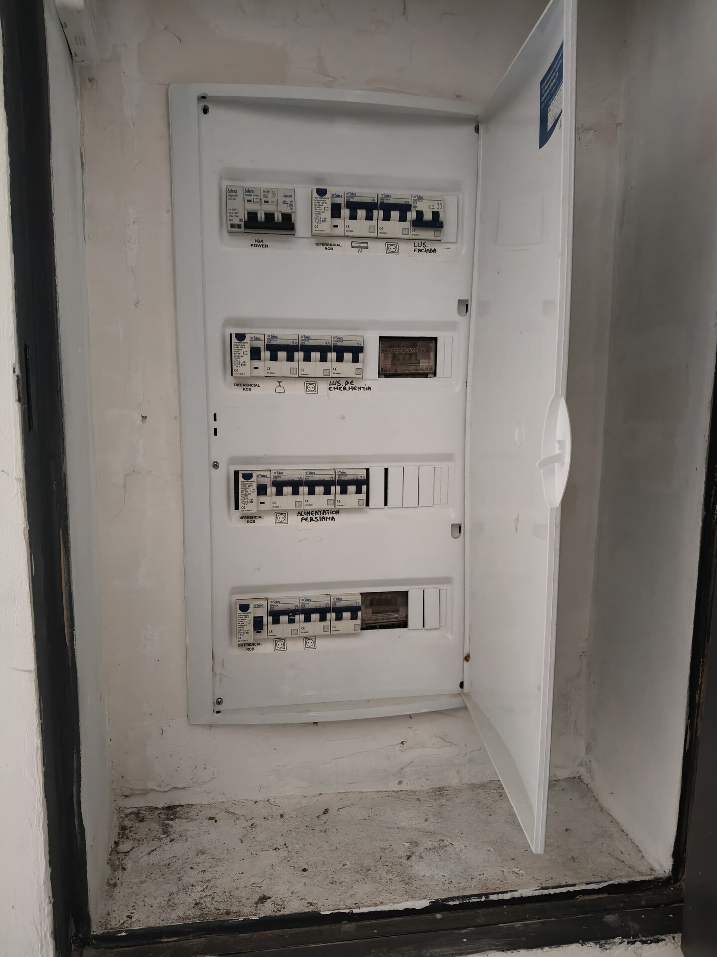 Piso de 95 m² en Zaragoza