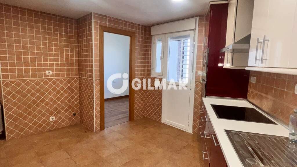 Wohnung 166 m² in Madrid