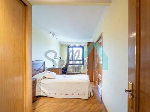 Piso de 104 m² en Oviedo