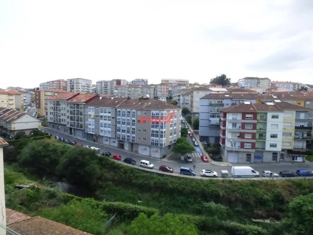 Piso de 93 m² en Ourense