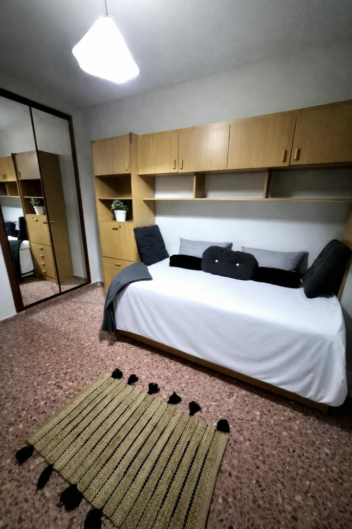 Habitación 90 m², Valencia