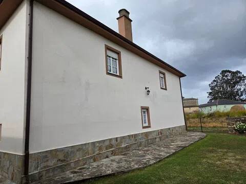 Casa de 145 m² en Barreiros