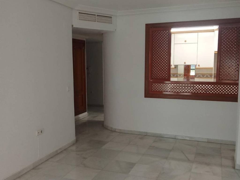 Pis de 75 m² a Còrdova