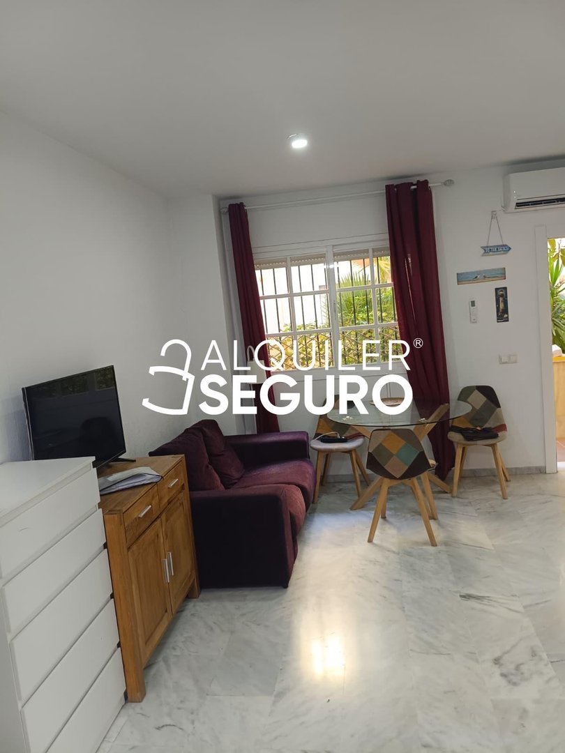 Квартира 30 м² у Фуенхіролі