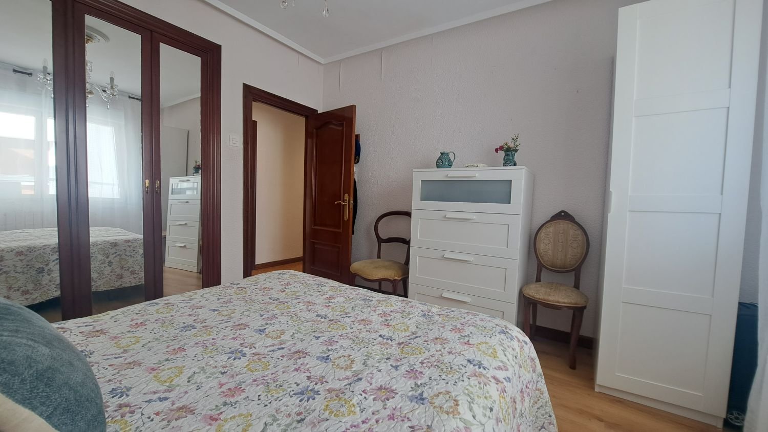 Pis de 105 m² a Gijón