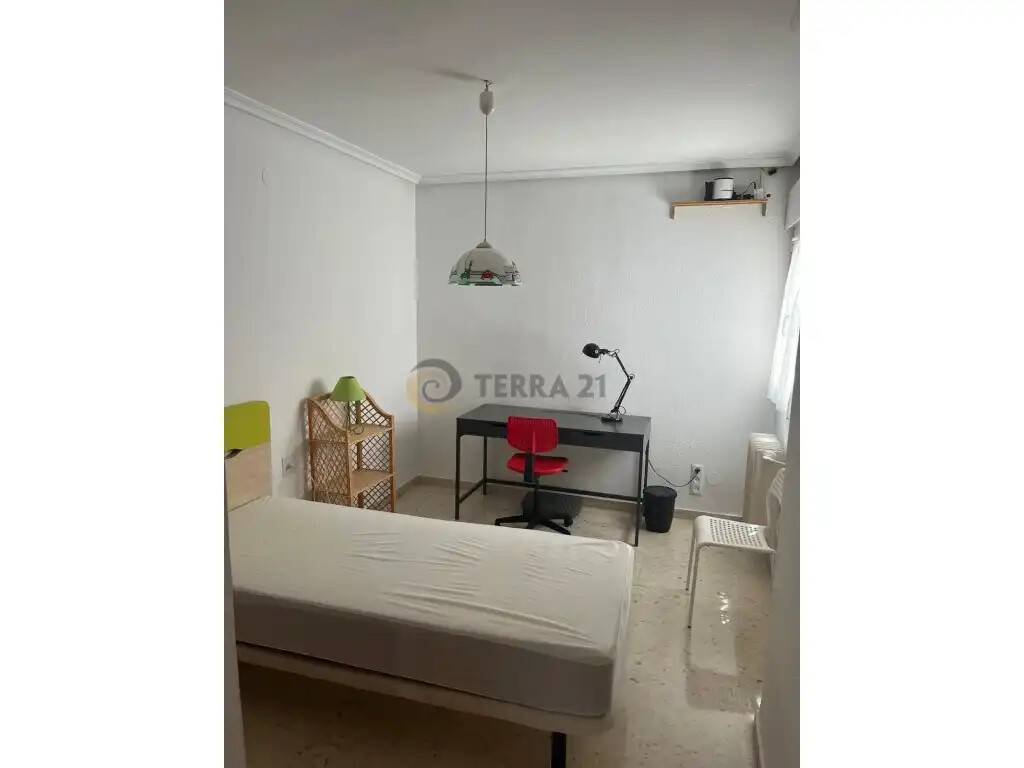 Piso de 120 m² en Jaén