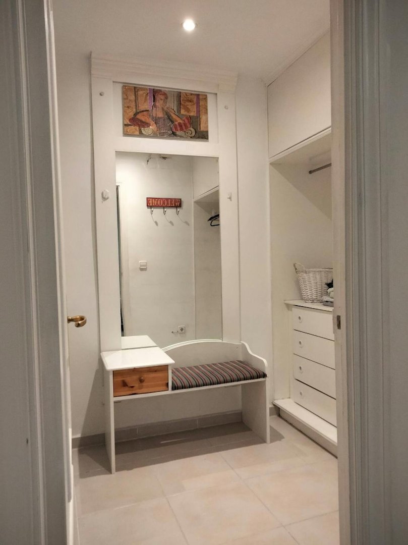Habitació de lloguer, Madrid