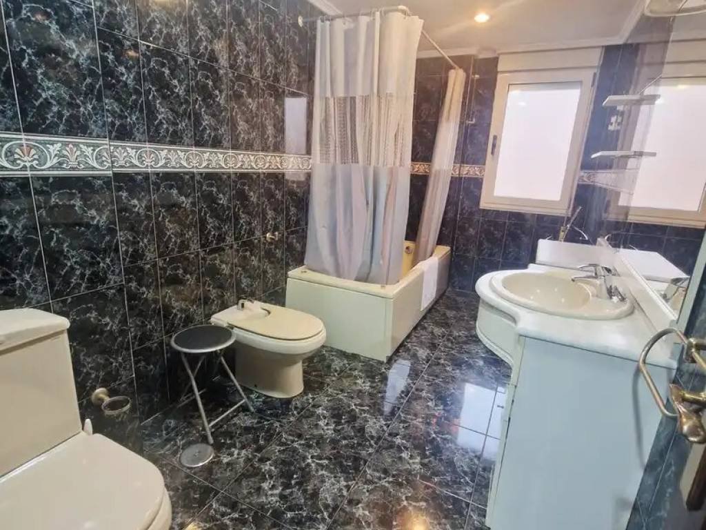 Piso de 80 m² en Avilés