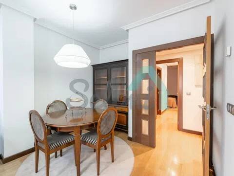 Pis de 92 m² a Oviedo