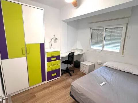 Piso de 75 m² en Almería