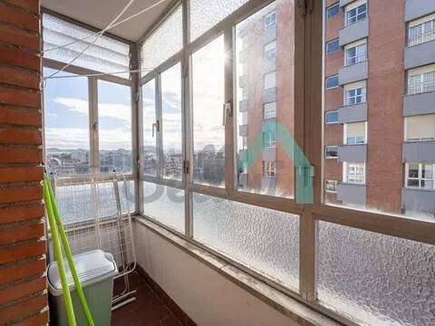 Piso de 85 m² en Oviedo