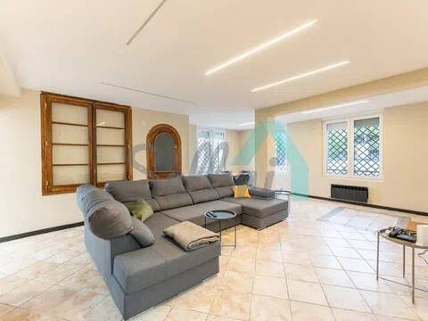 Casa de 345 m² en Gijón