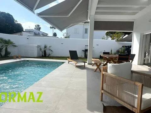 Casa de 161 m² en Chiclana de la Frontera