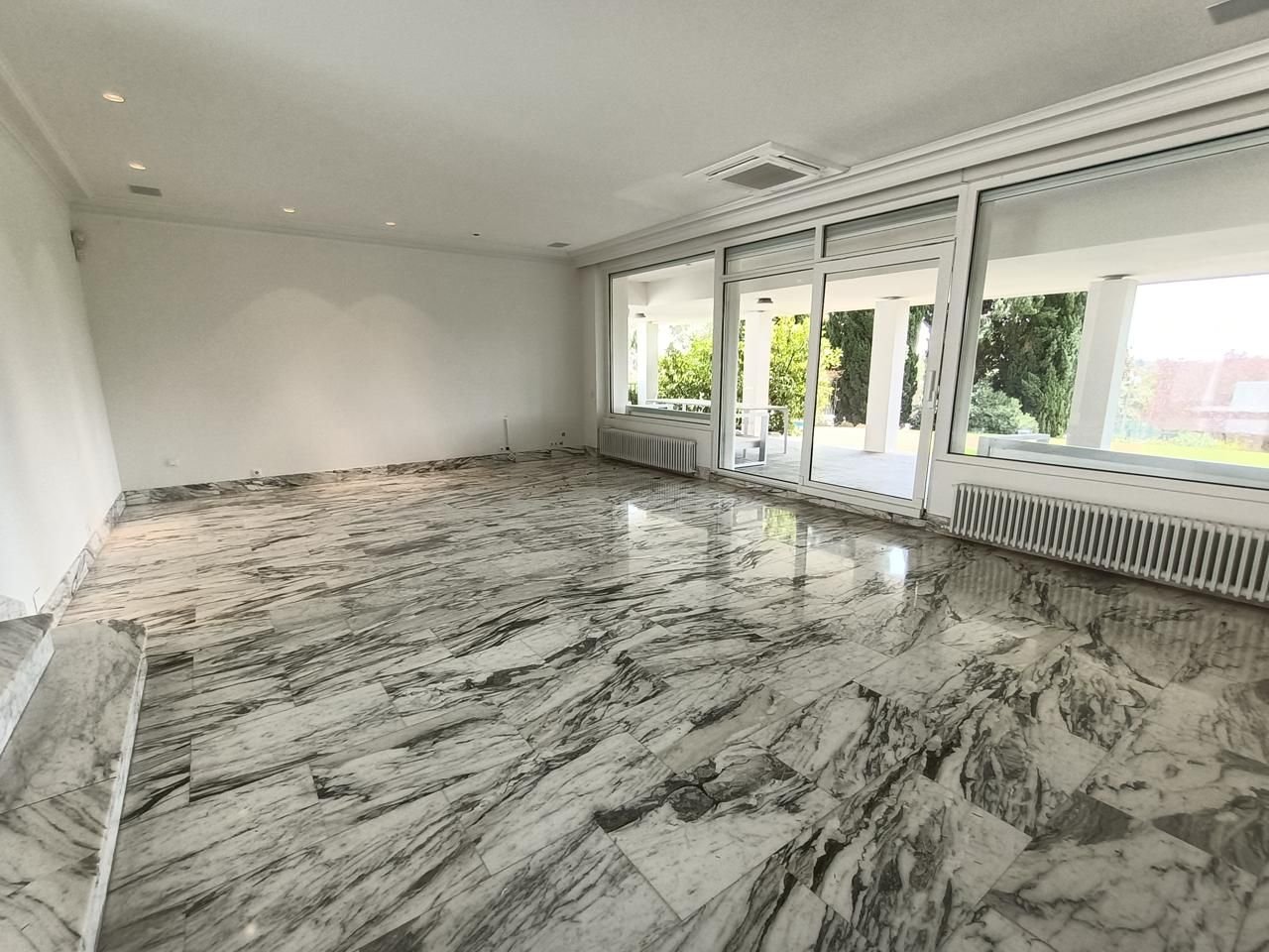 Casa de 1913 m² a Alcobendas