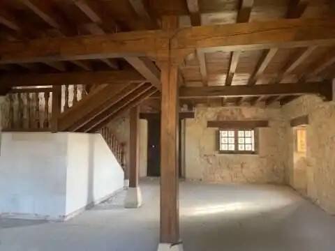 Pis de 1372 m² a Reocín