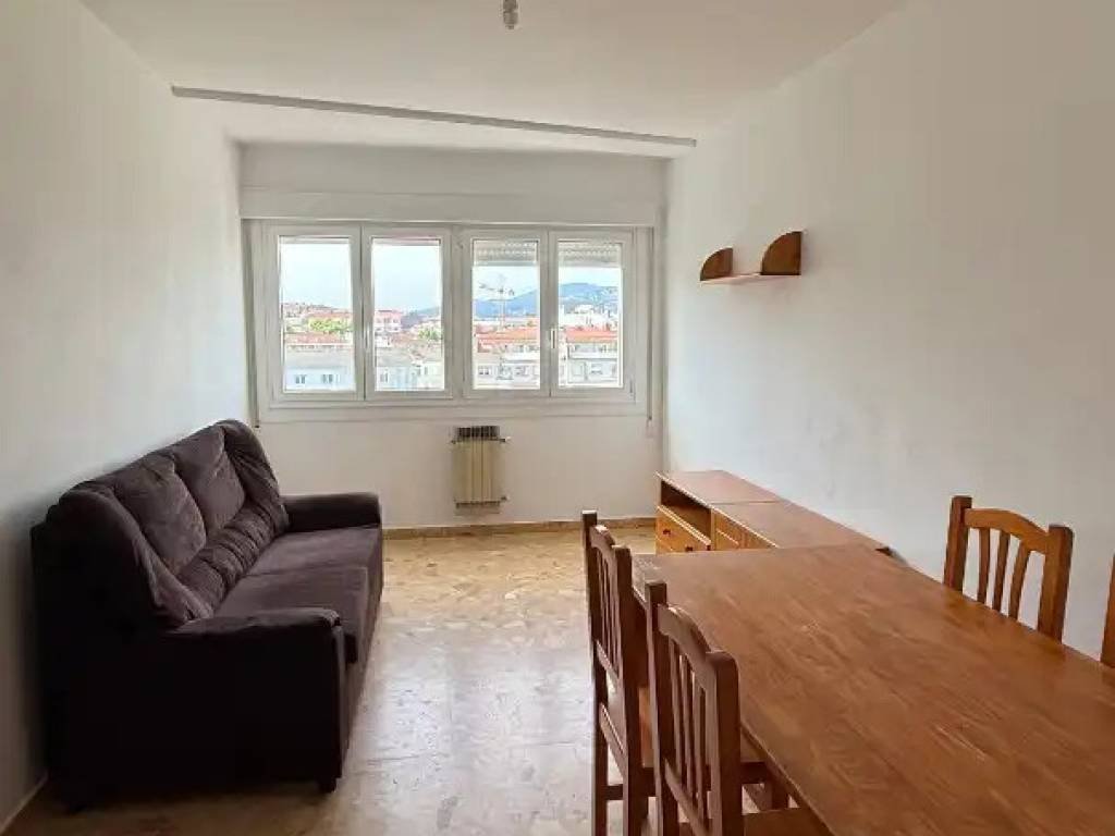 Piso de 100 m² en Pontevedra