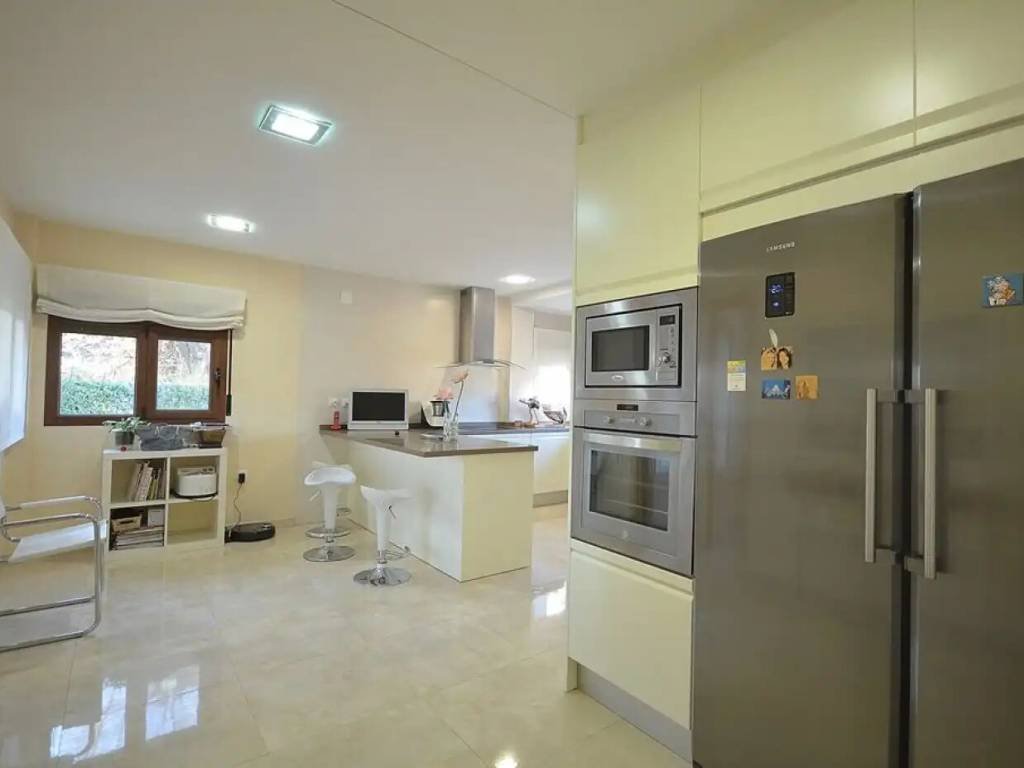 Casa de 350 m² en Albacete