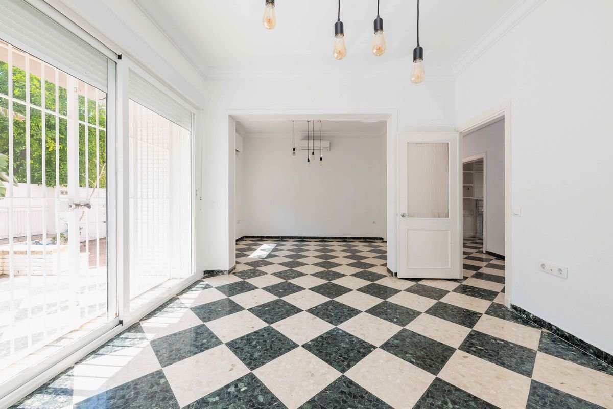 Wohnung 269 m² in Sevilla