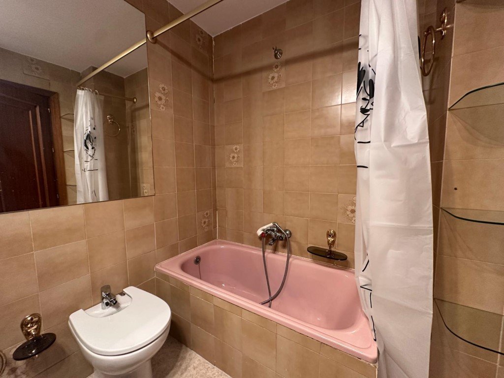 Habitación 102 m², Córdoba