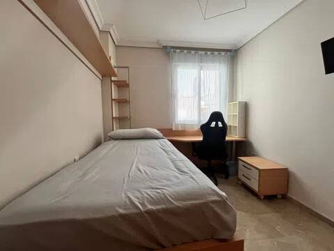 Apartamento 95 m² em Sevilla