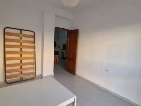 Piso de 90 m² en Sevilla