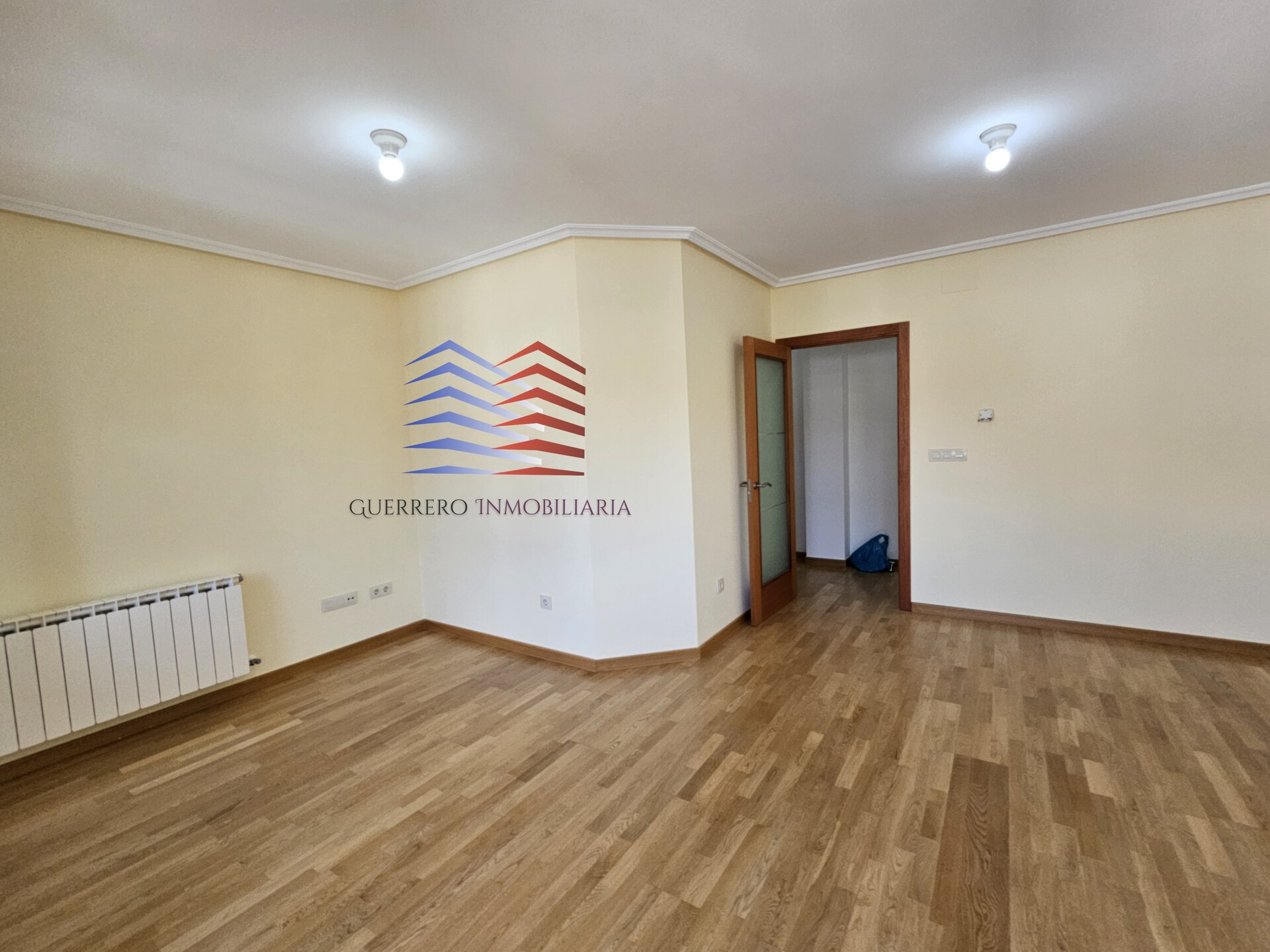 Pis de 147 m² a Ourense