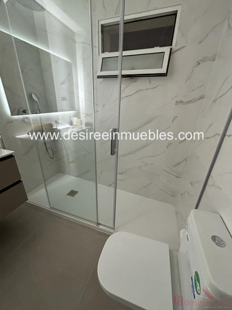 Wohnung 75 m² in Valencia