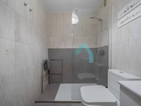 Piso de 89 m² en Oviedo