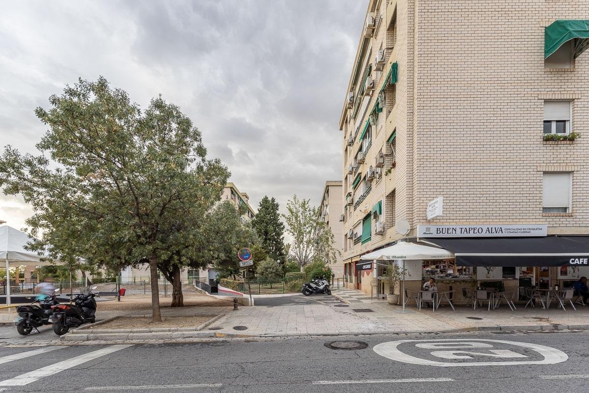Wohnung 95 m² in Granada