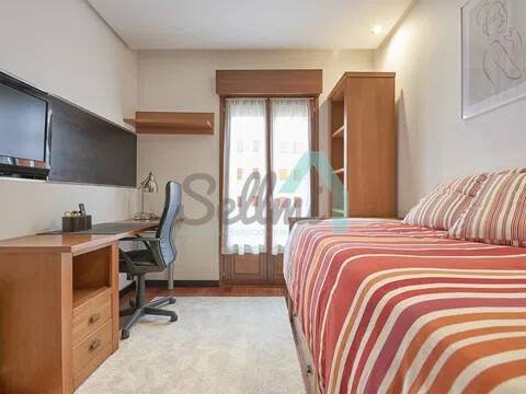Piso de 74 m² en Gijón