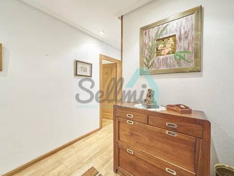 Piso de 106 m² en Oviedo
