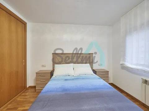 Piso de 83 m² en Oviedo