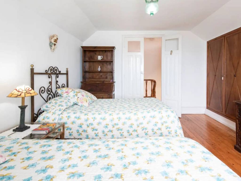 Casa de 400 m² en Redondela