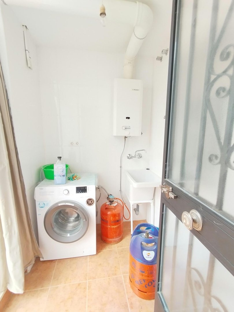 Piso de 150 m² en Ventas de Huelma