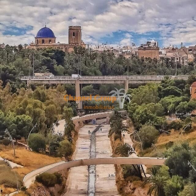 Piso de 70 m² en Elche
