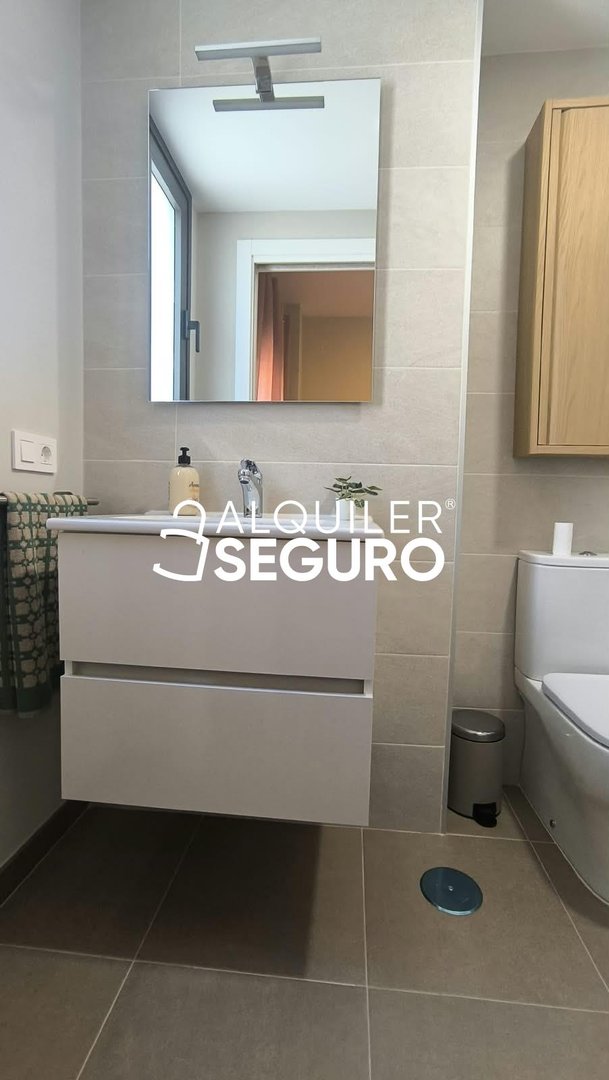Piso de 60 m² en Sevilla