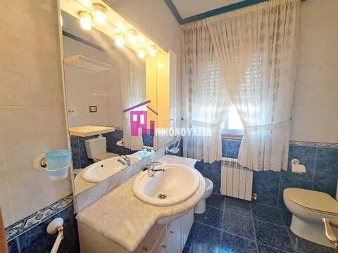 Casa de 270 m² en Moaña