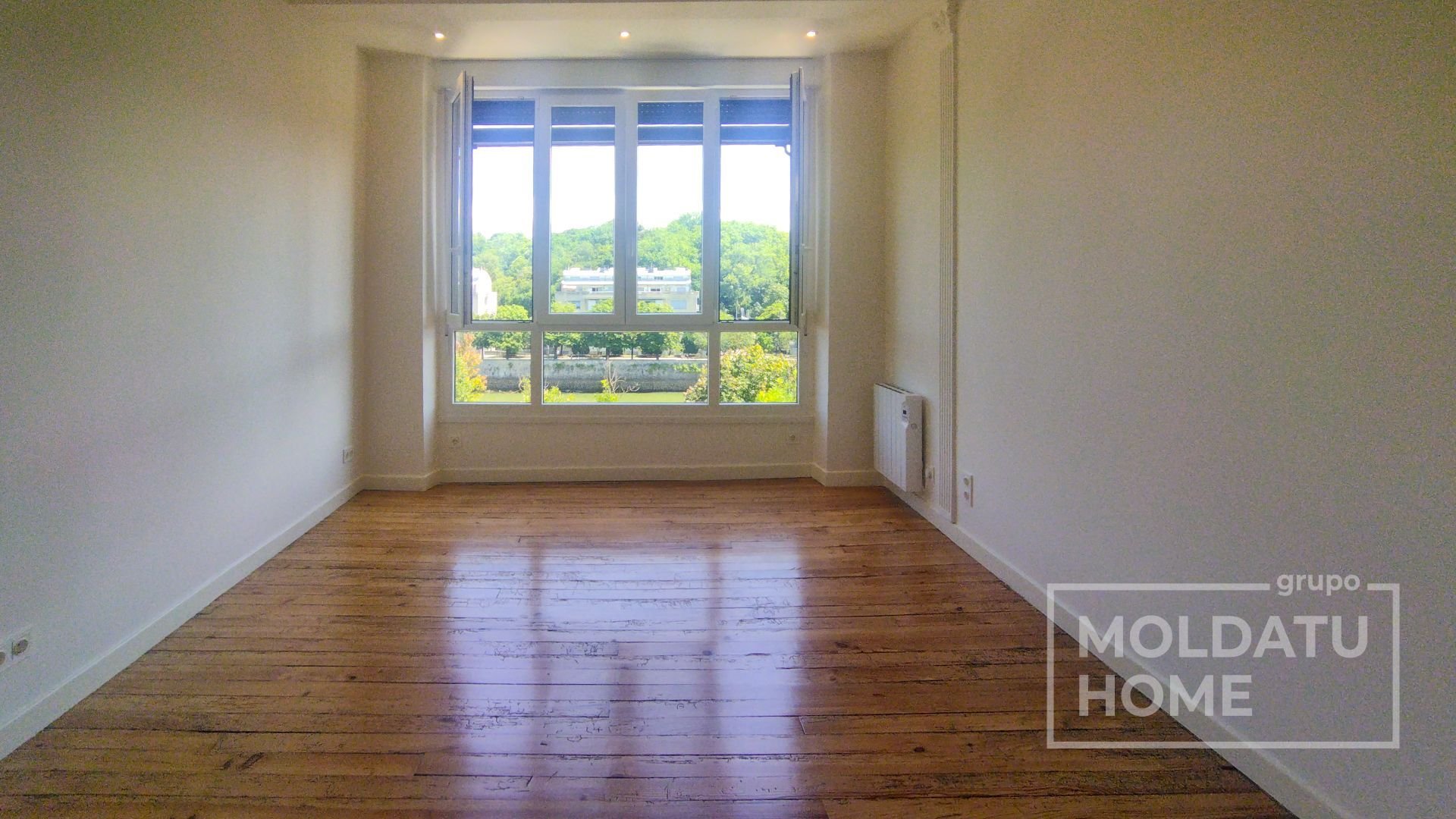 Wohnung 108 m² in Donostia / San Sebastián