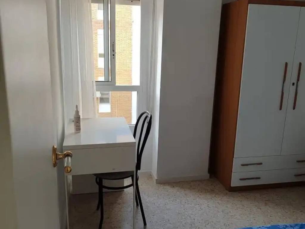 Piso de 85 m² en Sevilla