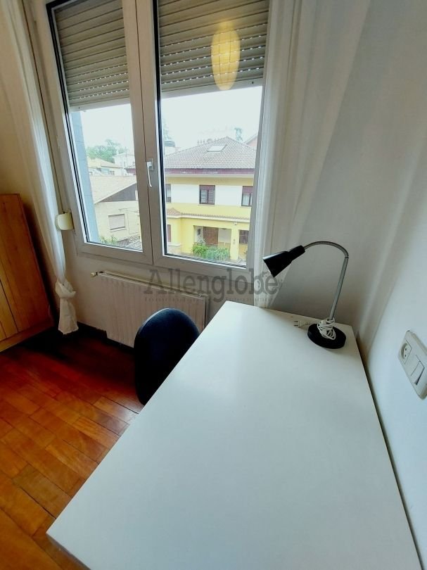 Piso de 99 m² en Oviedo