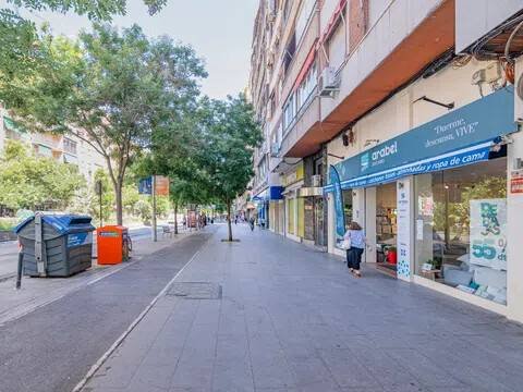 Piso de 122 m² en Granada