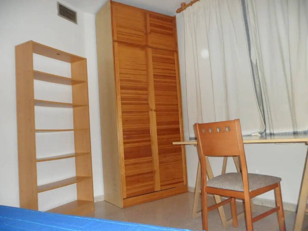 Pis de 93 m² a Còrdova